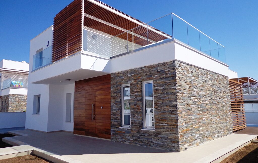Villa-for-rent-kato-pafos-PR15-exterior-front-view